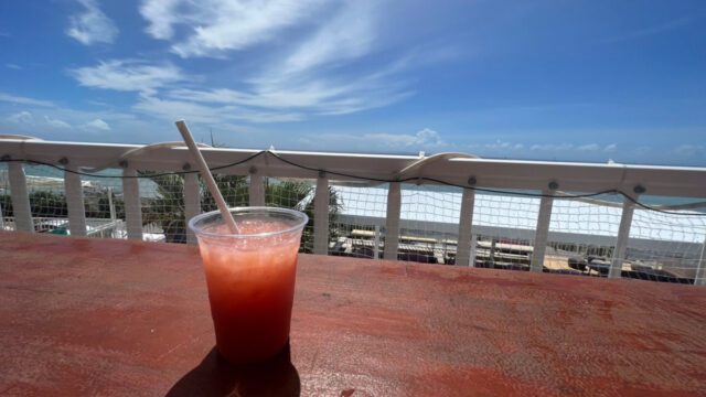 ドリンクと沖縄